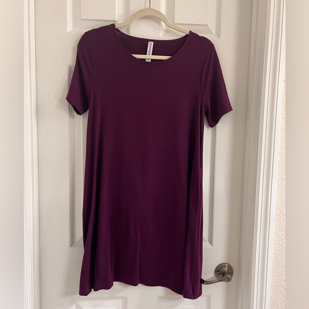 T-shirt dress size medium